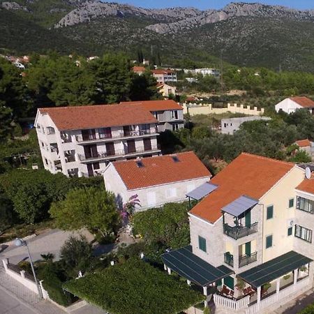 Apartments Maestral Оребич Екстер'єр фото