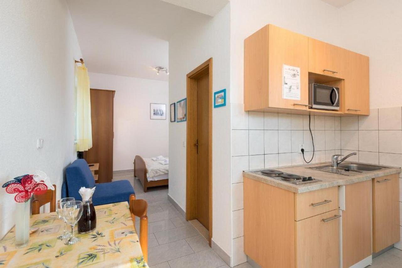 Apartments Maestral Оребич Екстер'єр фото