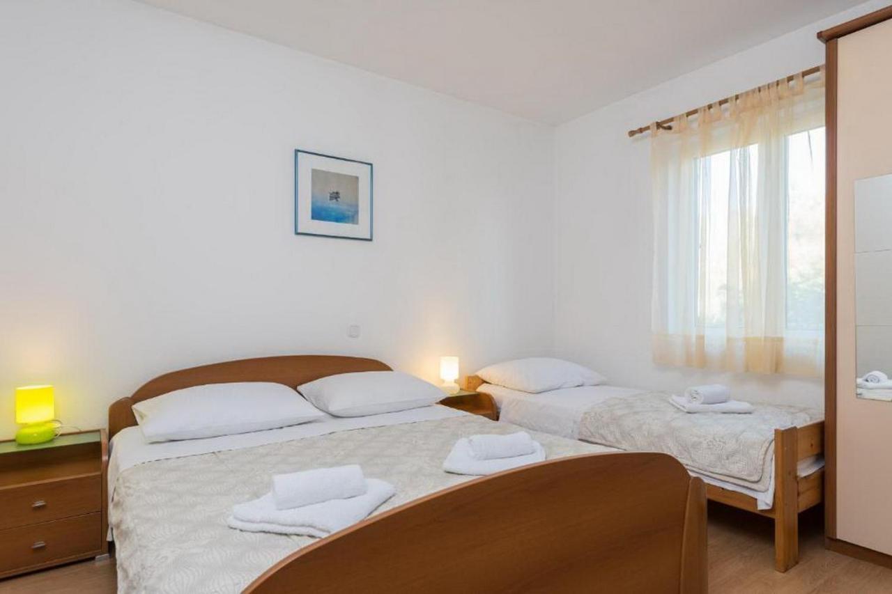 Apartments Maestral Оребич Екстер'єр фото