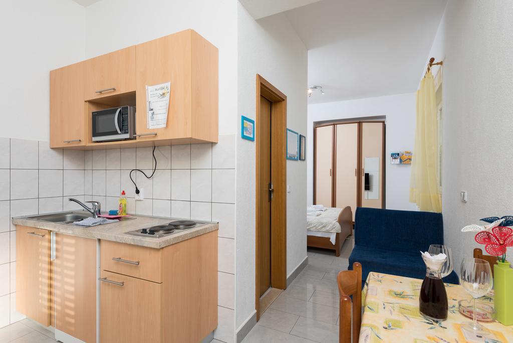 Apartments Maestral Оребич Екстер'єр фото